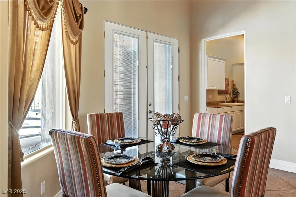 670 Du Fort, Henderson, NV 89002