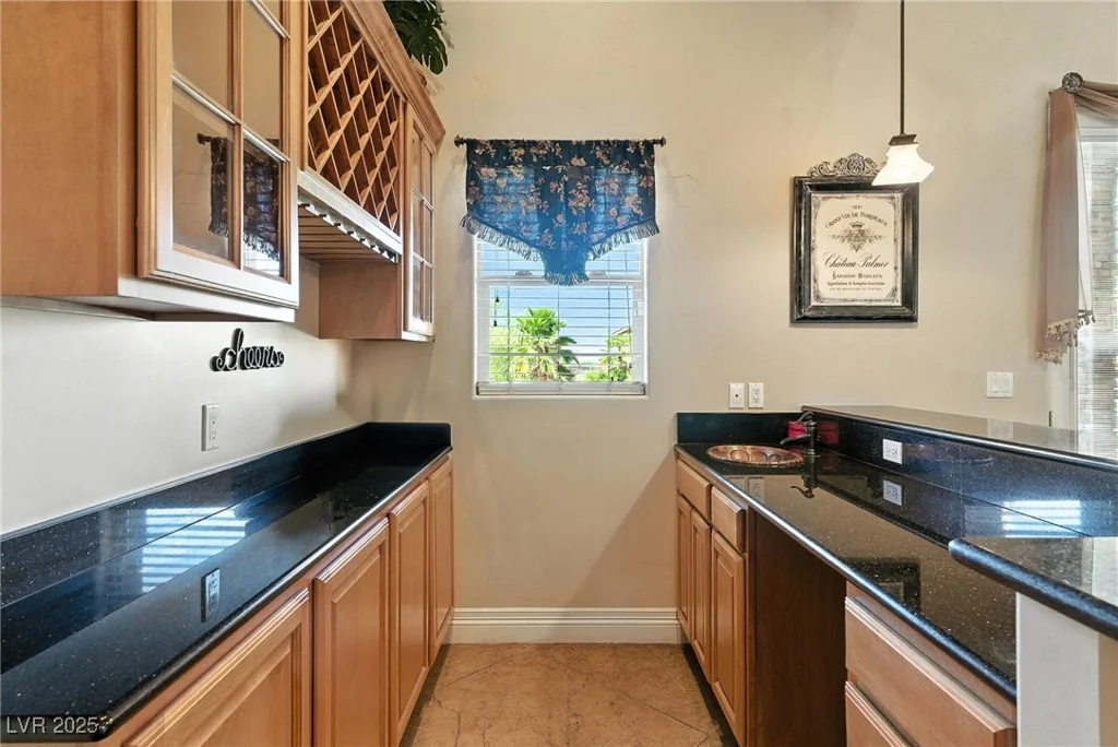 670 Du Fort, Henderson, NV 89002