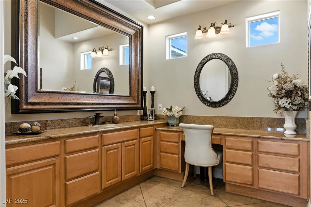 670 Du Fort, Henderson, NV 89002