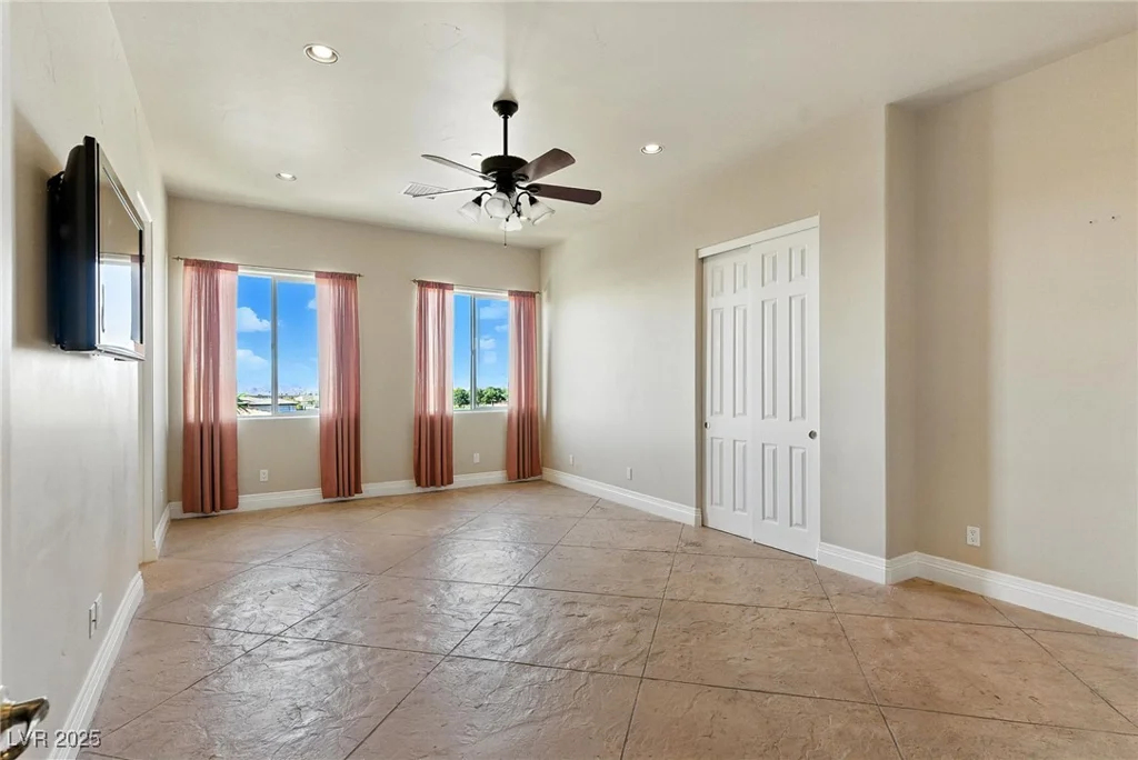 670 Du Fort, Henderson, NV 89002