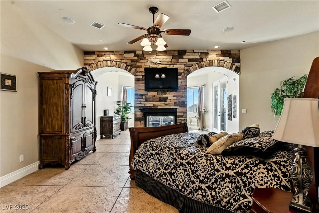 670 Du Fort, Henderson, NV 89002