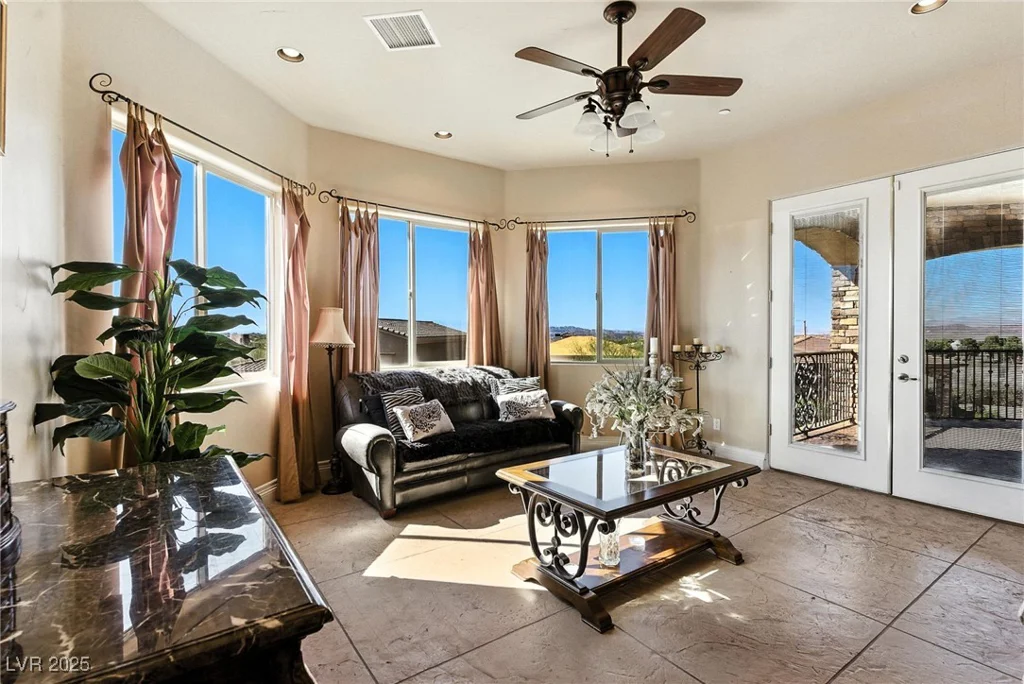 670 Du Fort, Henderson, NV 89002