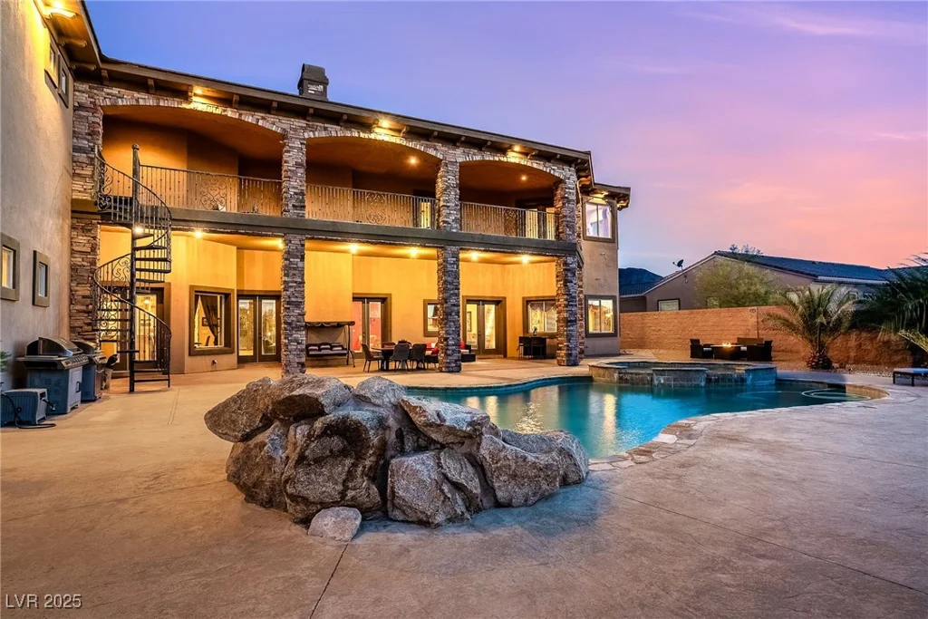 670 Du Fort, Henderson, NV 89002