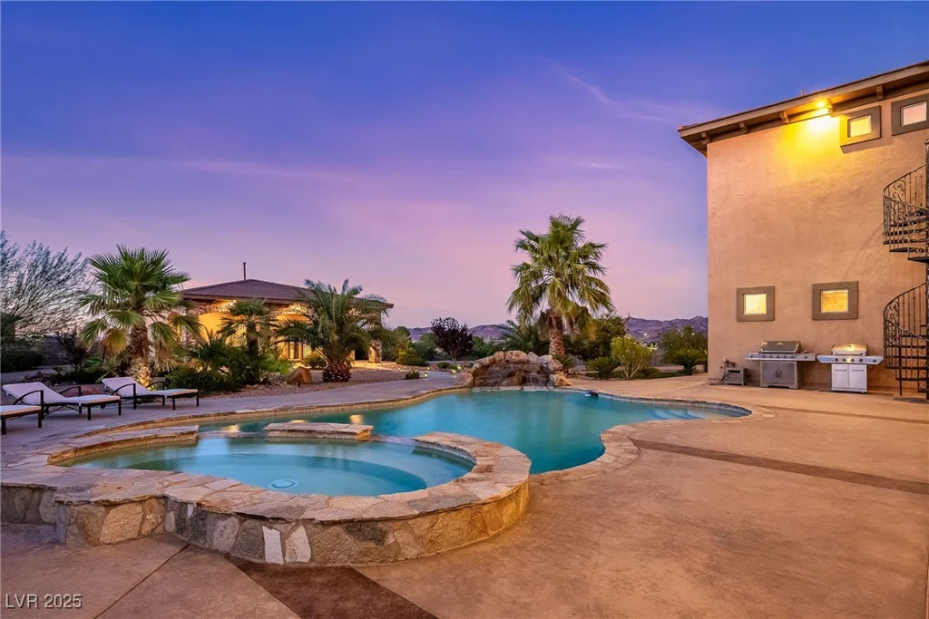 670 Du Fort, Henderson, NV 89002