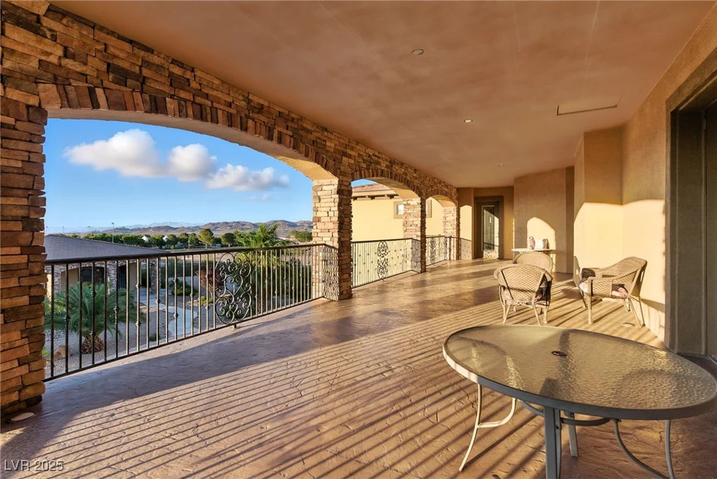 670 Du Fort, Henderson, NV 89002
