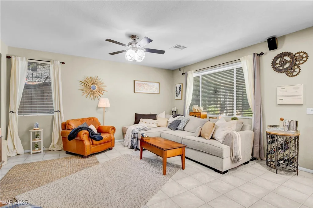 10298 Torrey Valley, Las Vegas, NV 89135