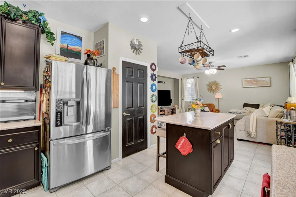 10298 Torrey Valley, Las Vegas, NV 89135