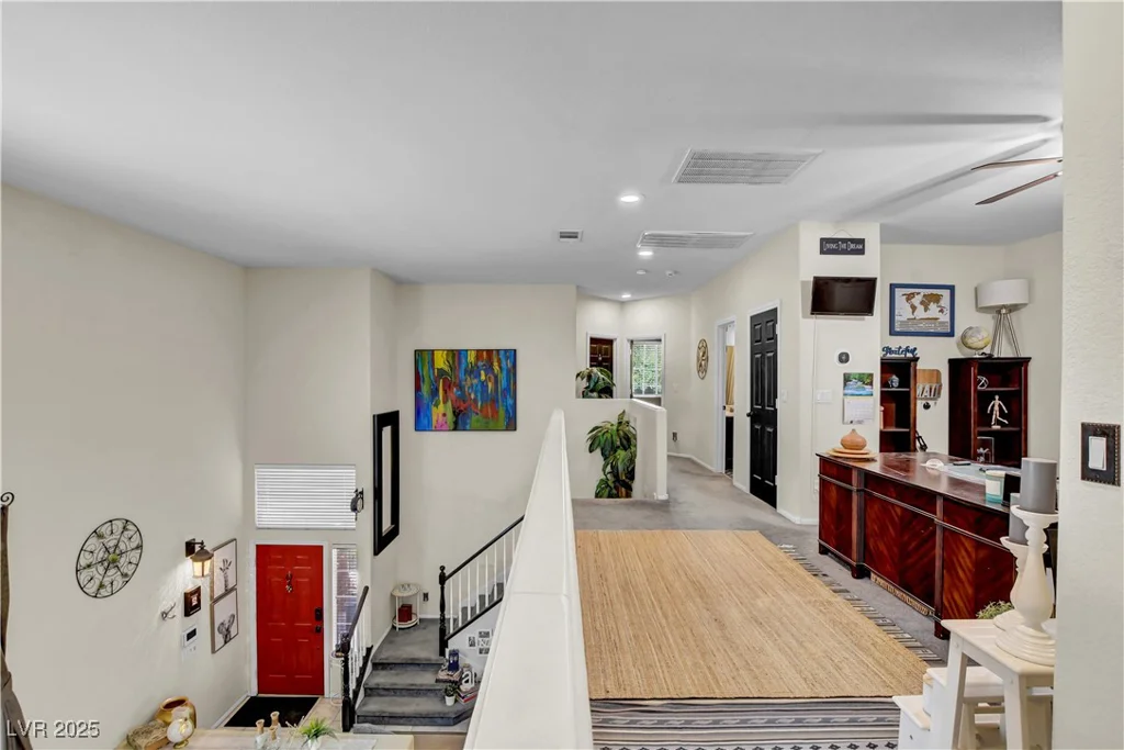 10298 Torrey Valley, Las Vegas, NV 89135