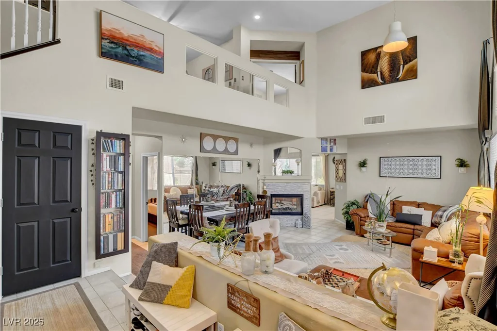 10298 Torrey Valley, Las Vegas, NV 89135