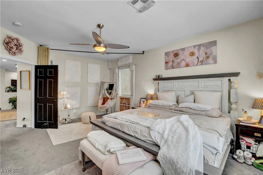 10298 Torrey Valley, Las Vegas, NV 89135