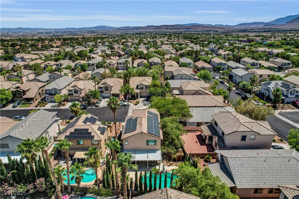 10298 Torrey Valley, Las Vegas, NV 89135