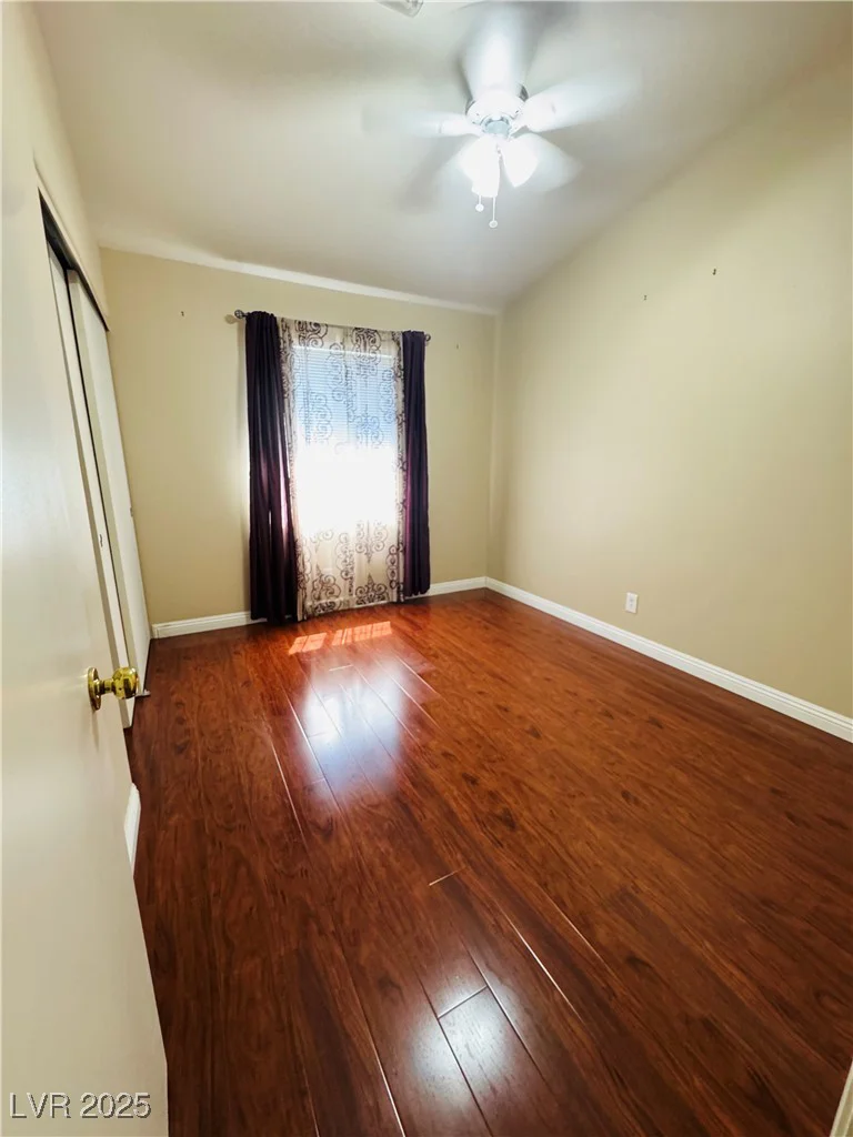 1201 Dusty Creek, Las Vegas, NV 89128
