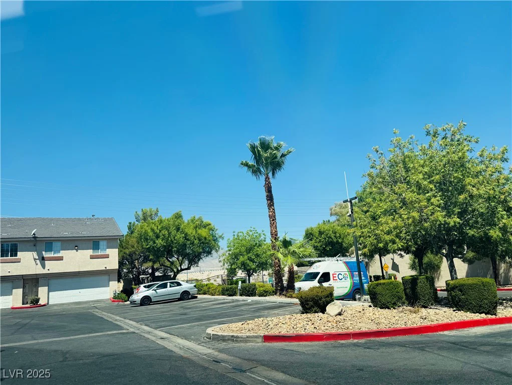 1201 Dusty Creek, Las Vegas, NV 89128
