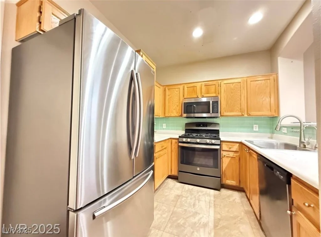 1201 Dusty Creek, Las Vegas, NV 89128