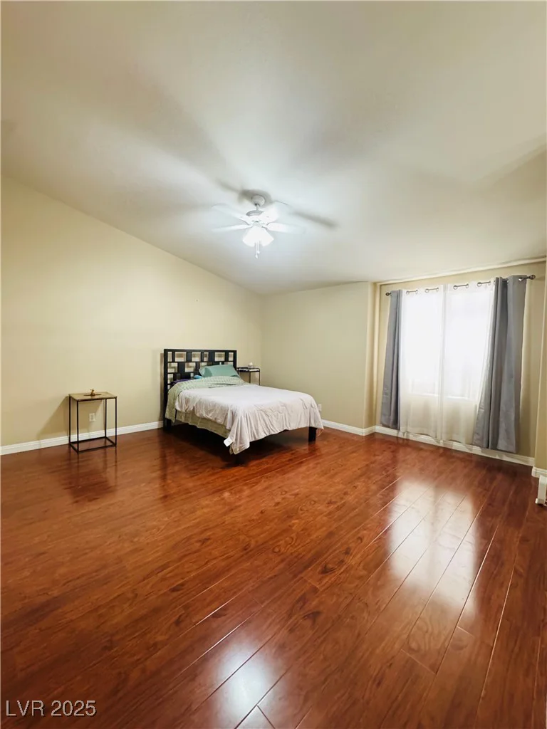 1201 Dusty Creek, Las Vegas, NV 89128