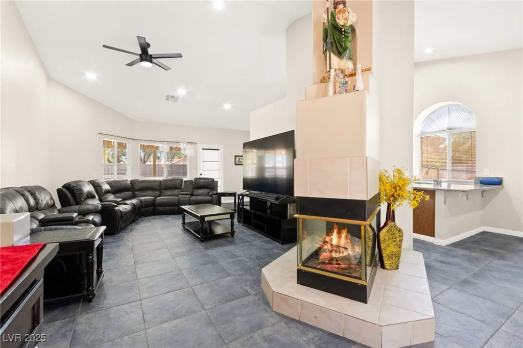 3806 Passionfruit, North Las Vegas, NV 89032