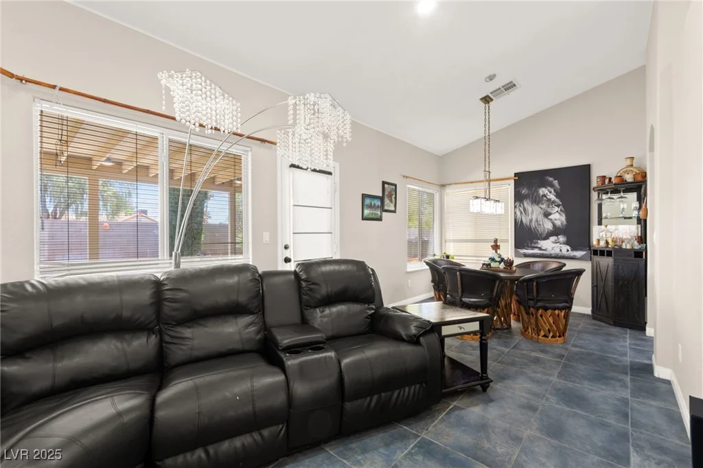 3806 Passionfruit, North Las Vegas, NV 89032