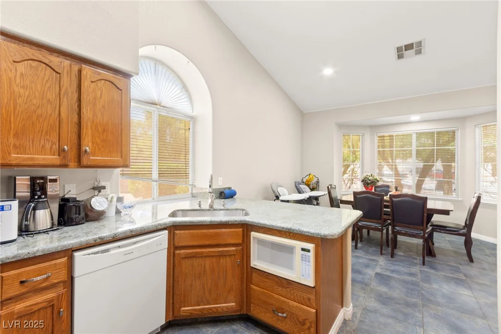 3806 Passionfruit, North Las Vegas, NV 89032