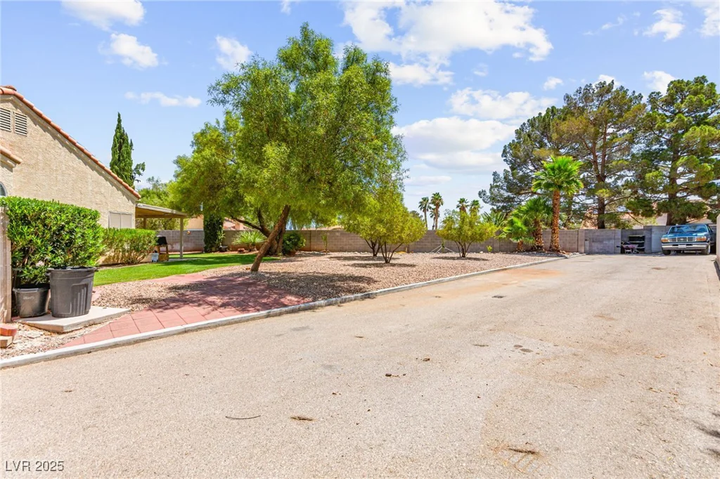3806 Passionfruit, North Las Vegas, NV 89032