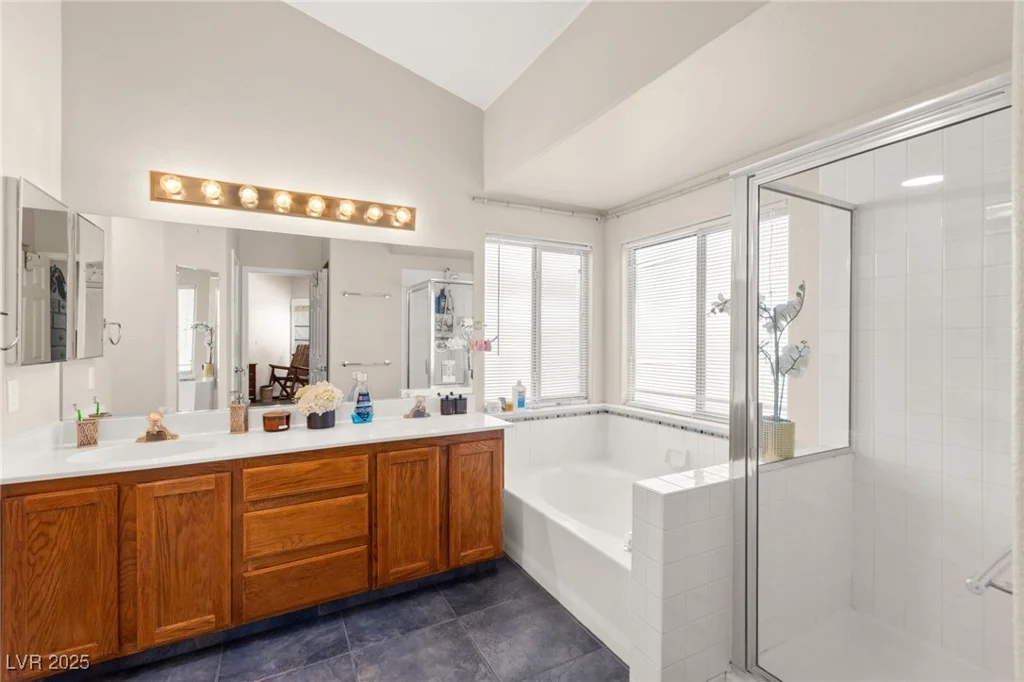 3806 Passionfruit, North Las Vegas, NV 89032