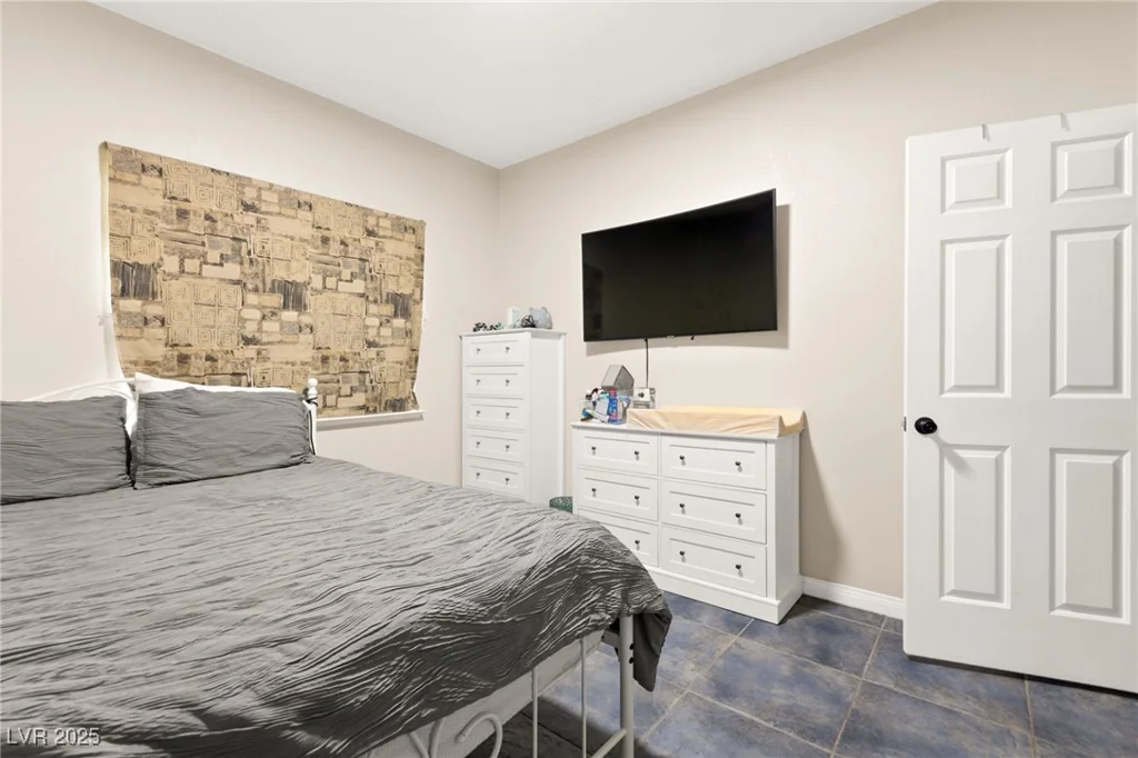 3806 Passionfruit, North Las Vegas, NV 89032