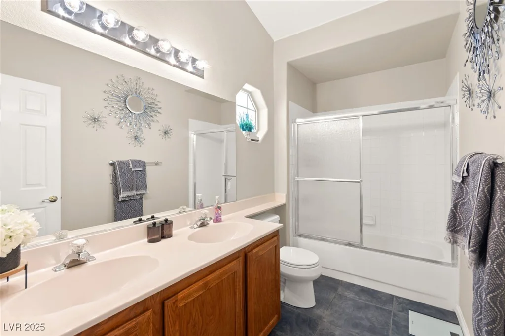 3806 Passionfruit, North Las Vegas, NV 89032
