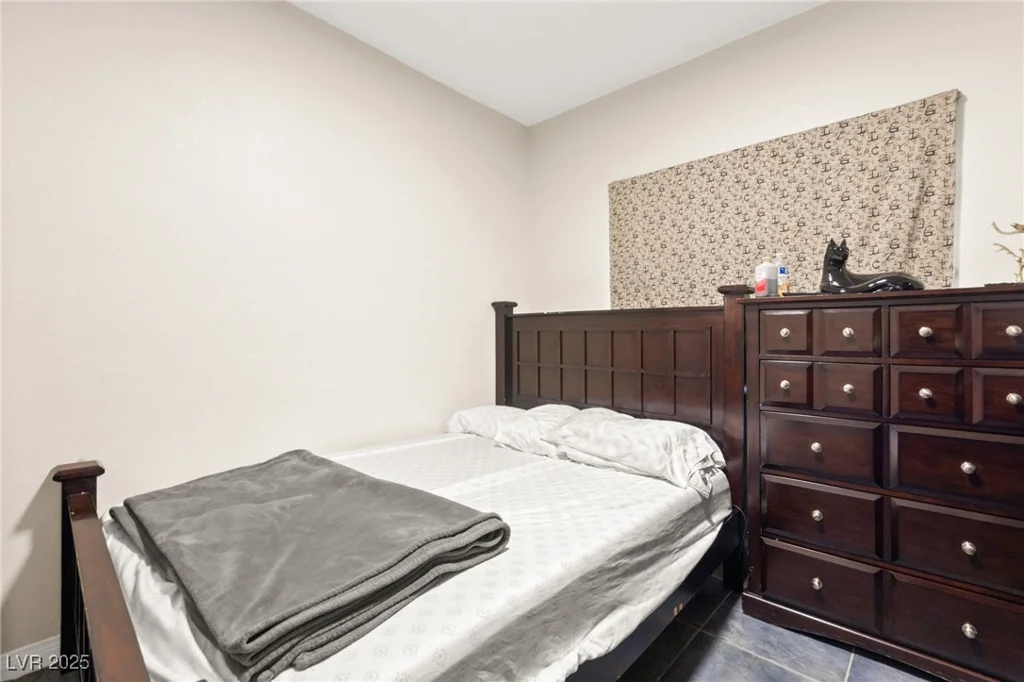 3806 Passionfruit, North Las Vegas, NV 89032