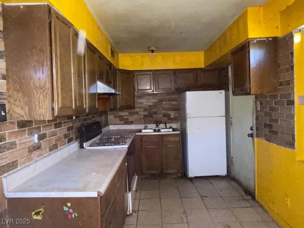 1498 Rexford, Las Vegas, NV 89104