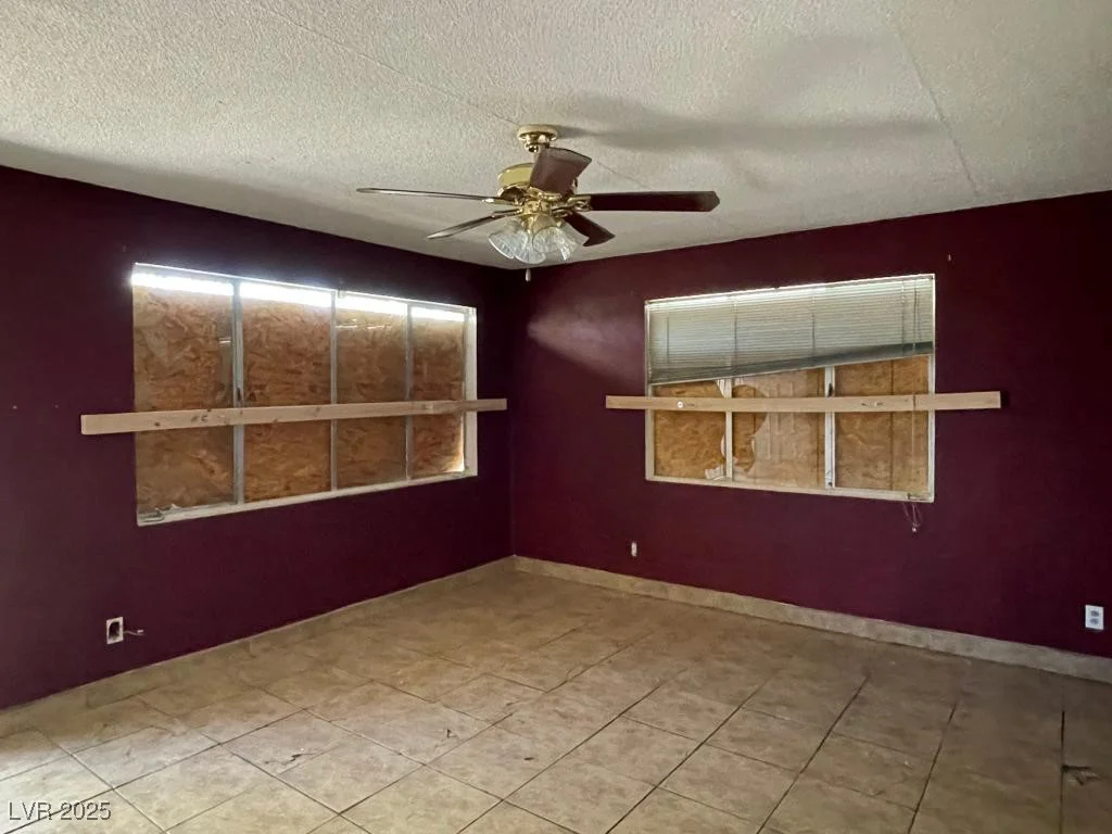 1498 Rexford, Las Vegas, NV 89104
