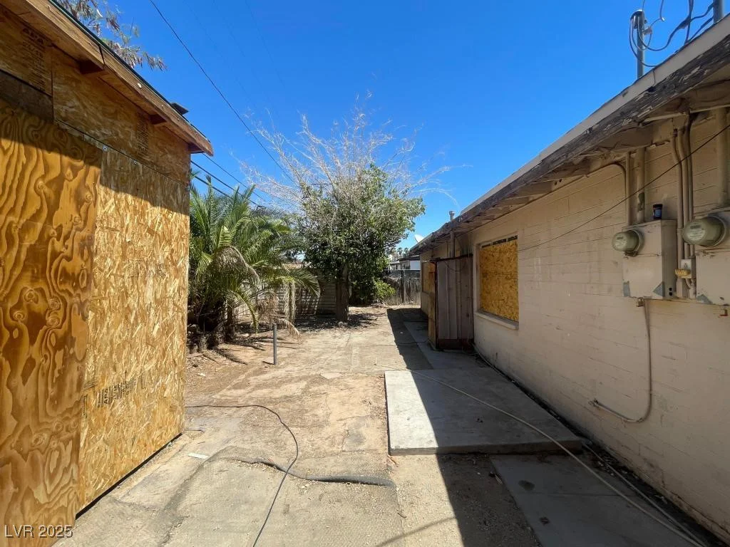 1498 Rexford, Las Vegas, NV 89104