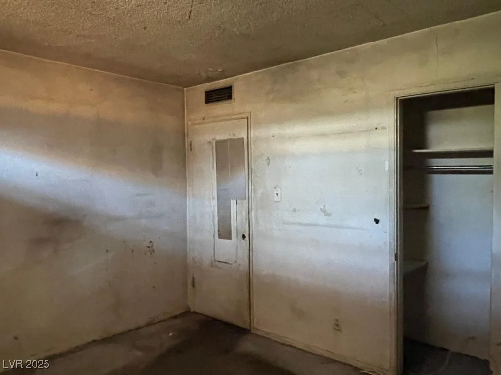 1498 Rexford, Las Vegas, NV 89104
