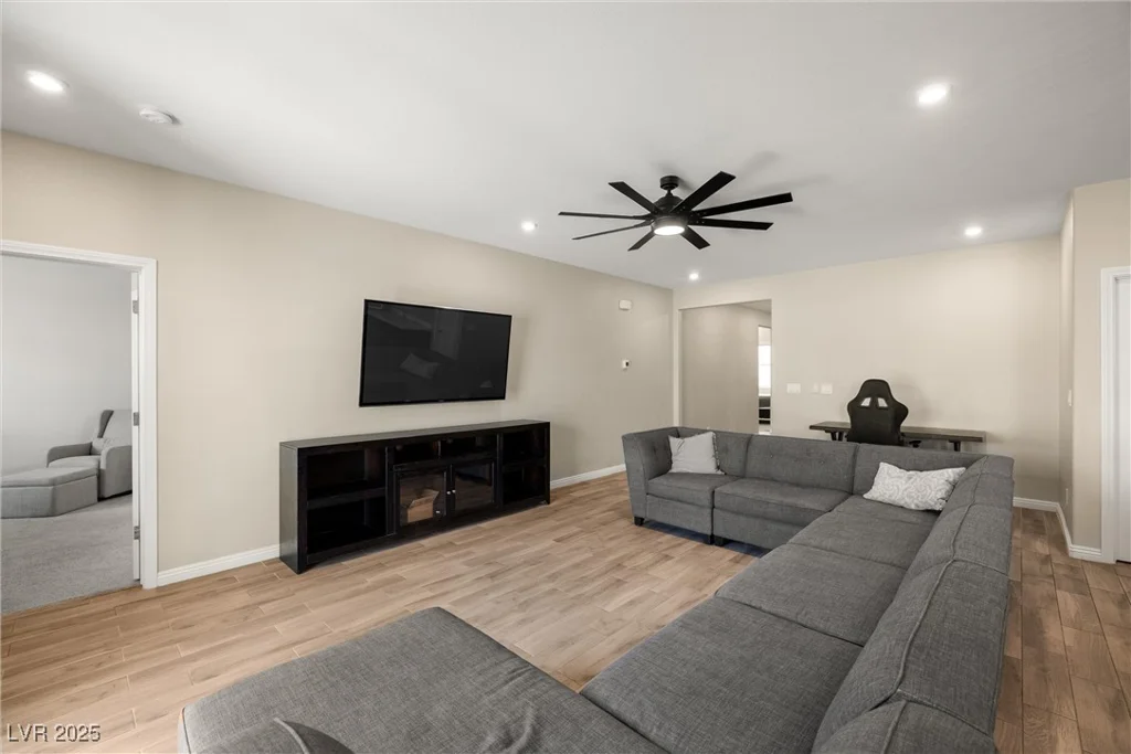3942 Summit, Pahrump, NV 89061