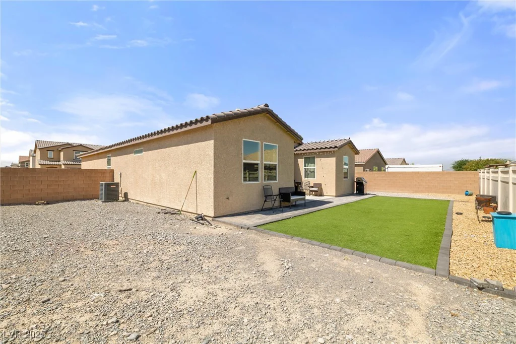 3942 Summit, Pahrump, NV 89061