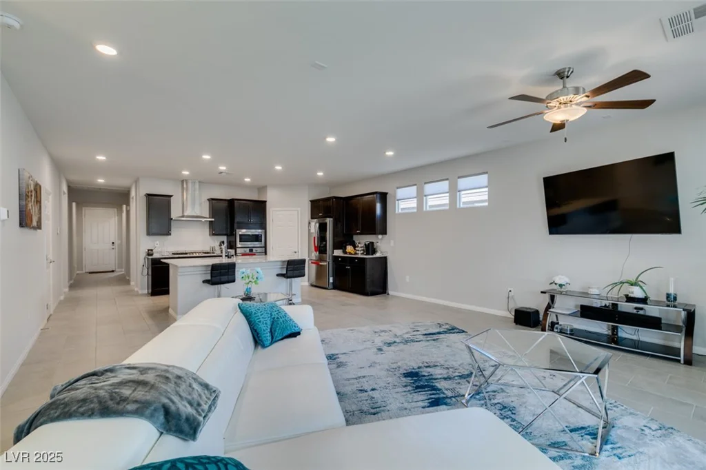 4211 Callisto, North Las Vegas, NV 89084