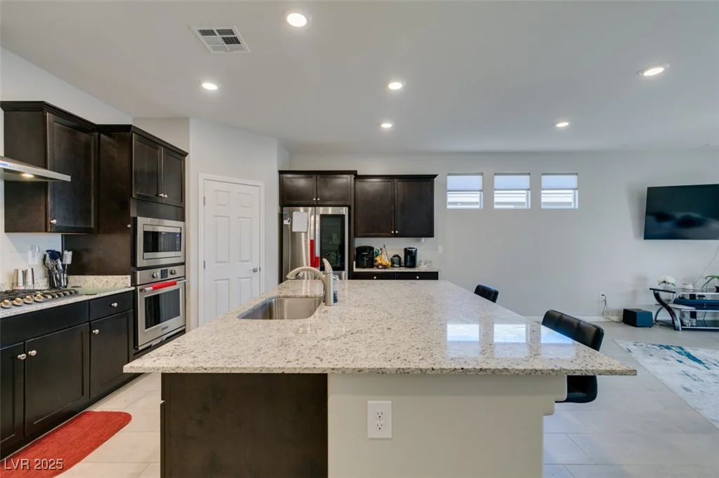 4211 Callisto, North Las Vegas, NV 89084