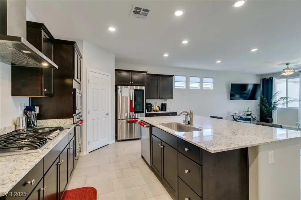 4211 Callisto, North Las Vegas, NV 89084