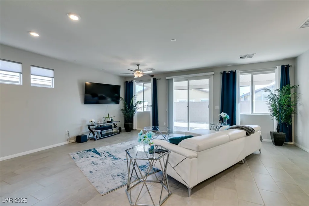 4211 Callisto, North Las Vegas, NV 89084