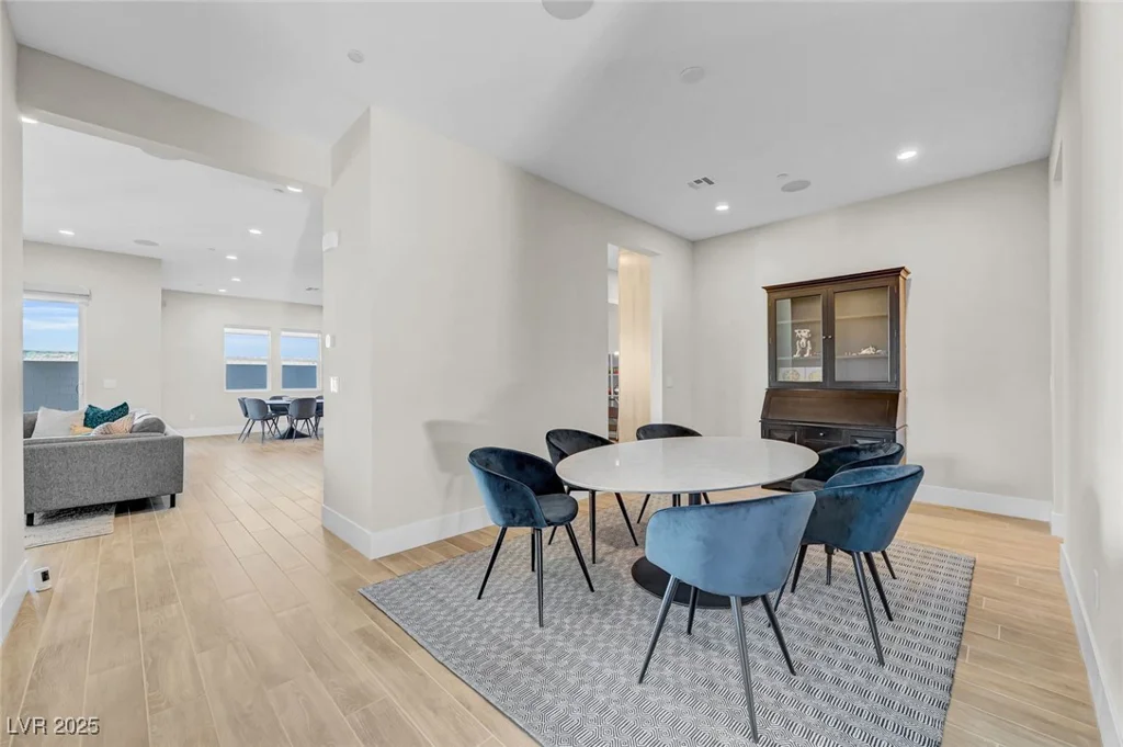8946 Cassia Winds, Las Vegas, NV 89166