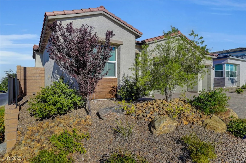 8946 Cassia Winds, Las Vegas, NV 89166
