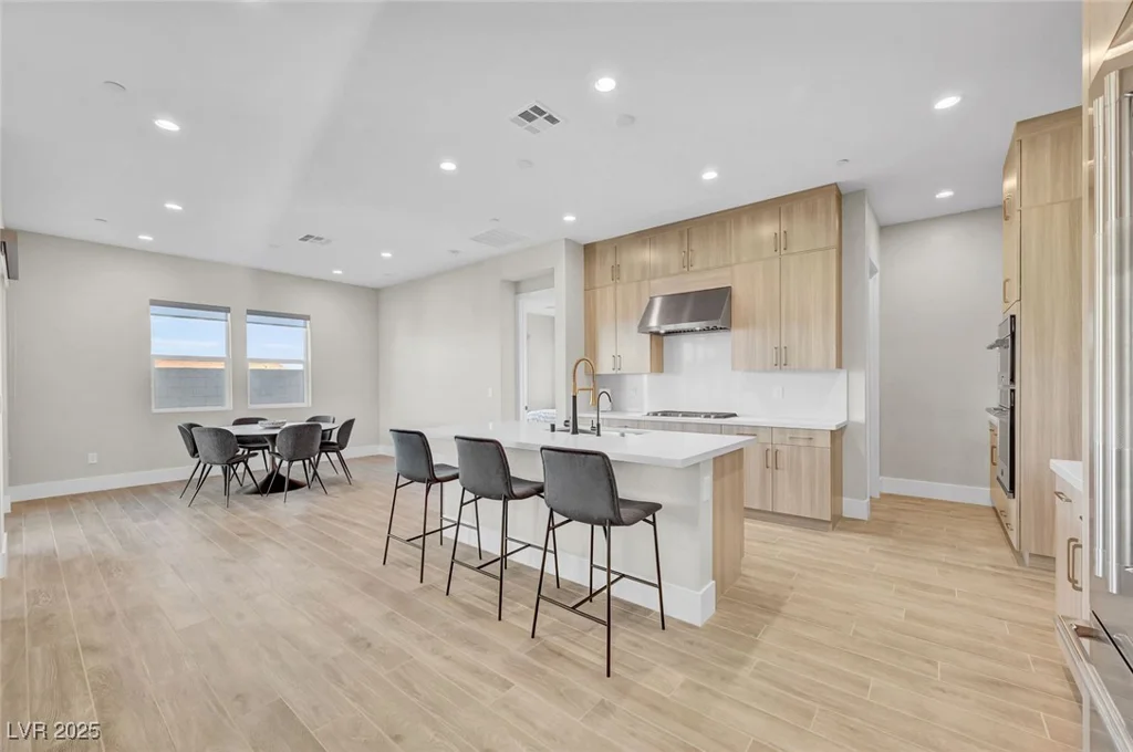 8946 Cassia Winds, Las Vegas, NV 89166