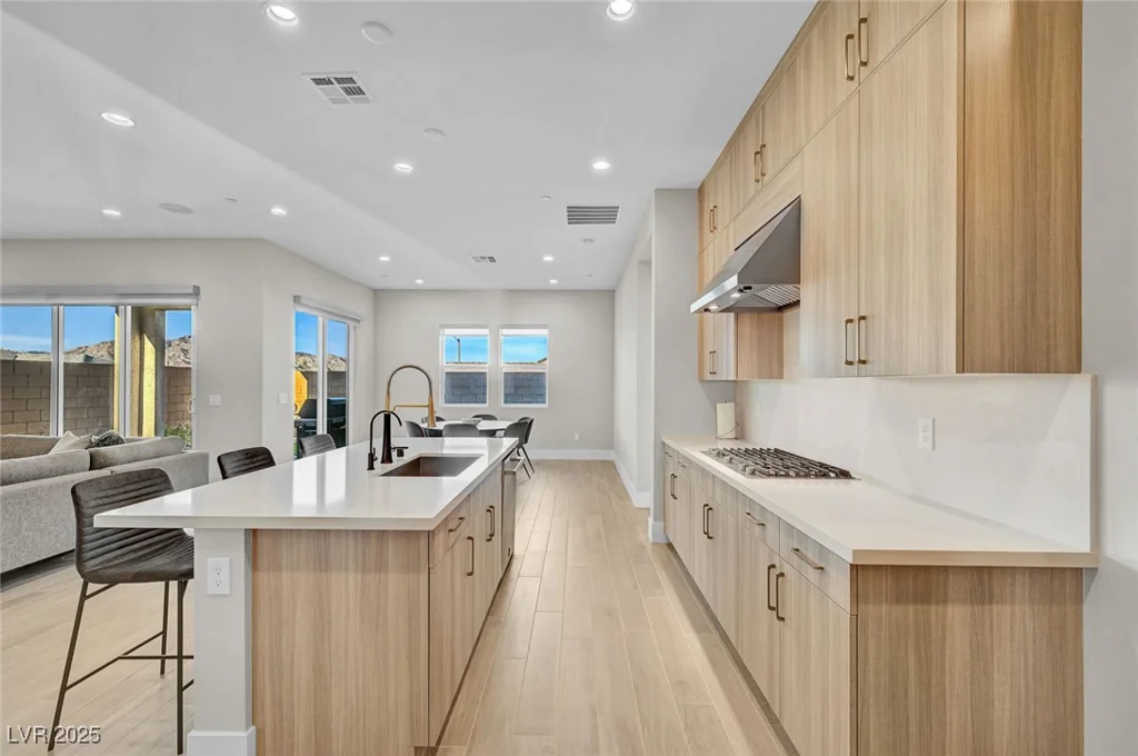 8946 Cassia Winds, Las Vegas, NV 89166