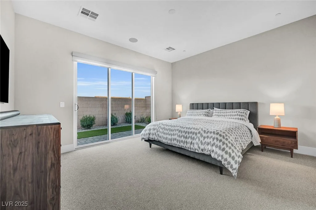 8946 Cassia Winds, Las Vegas, NV 89166