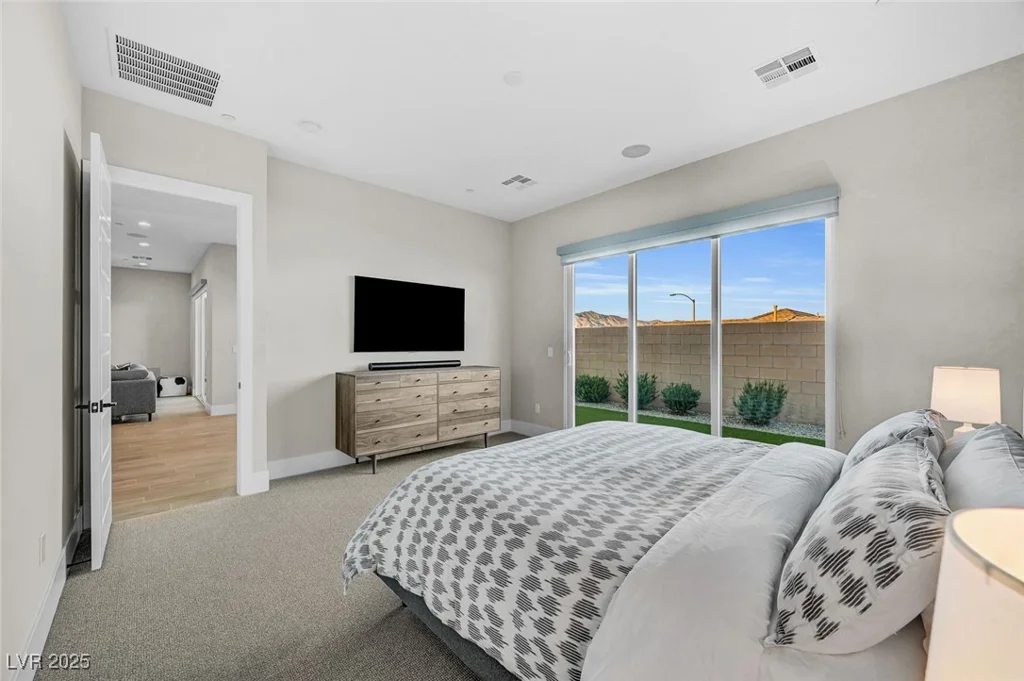 8946 Cassia Winds, Las Vegas, NV 89166