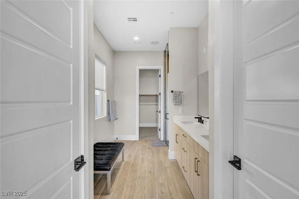 8946 Cassia Winds, Las Vegas, NV 89166