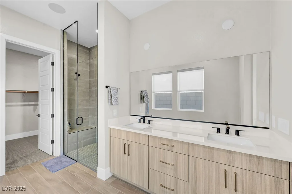 8946 Cassia Winds, Las Vegas, NV 89166
