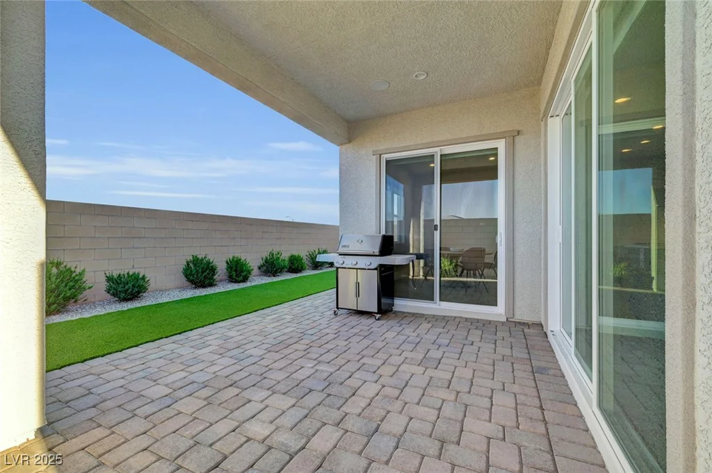 8946 Cassia Winds, Las Vegas, NV 89166