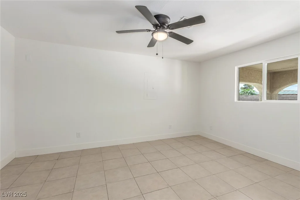 4805 JAY, Las Vegas, NV 89130