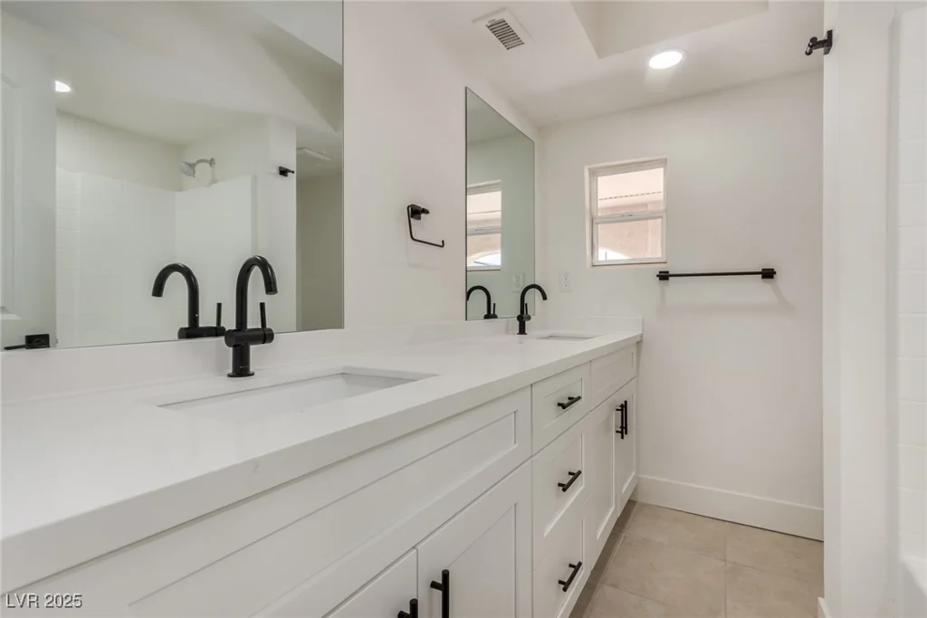 4805 JAY, Las Vegas, NV 89130
