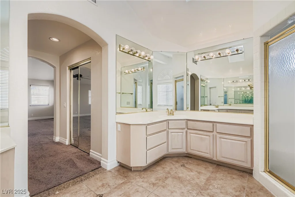 7912 Magnolia Glen, Las Vegas, NV 89128