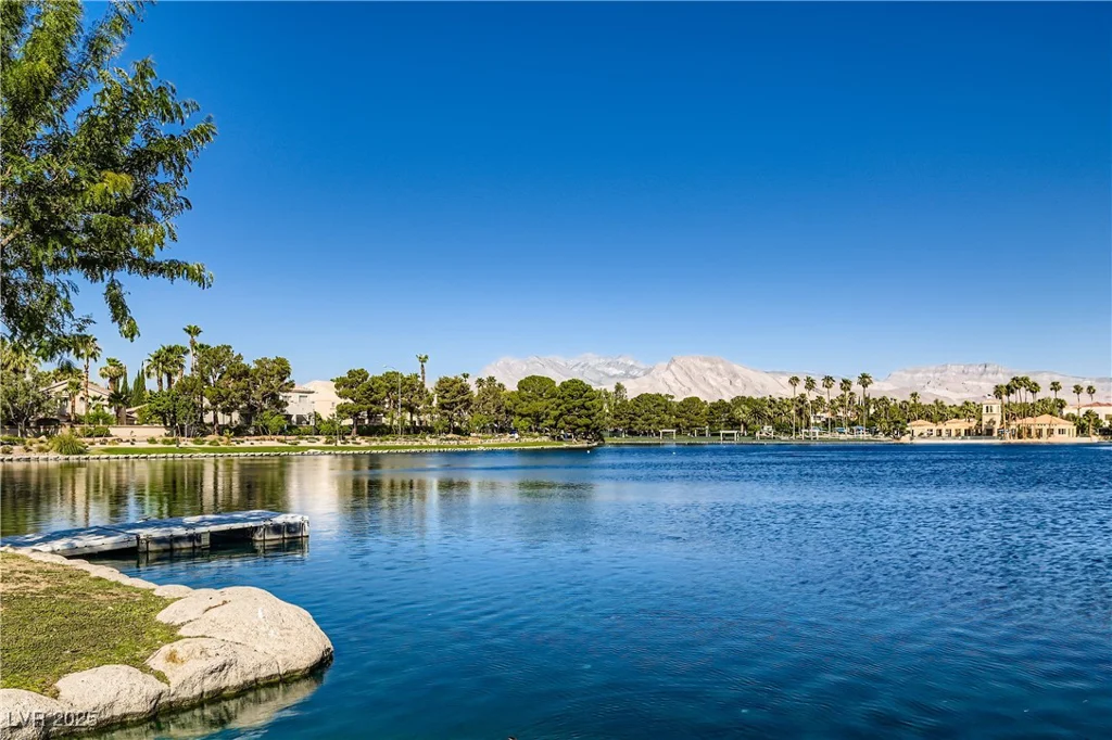 7912 Magnolia Glen, Las Vegas, NV 89128